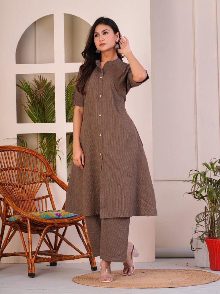 Women’s Kantha Work Self Design Kurta With Mandarin Collar | Pure Cotton A-Line Kurta With Trousers
